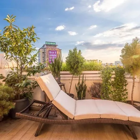 Apartment Oasis Penthouse On Calea Victoriei