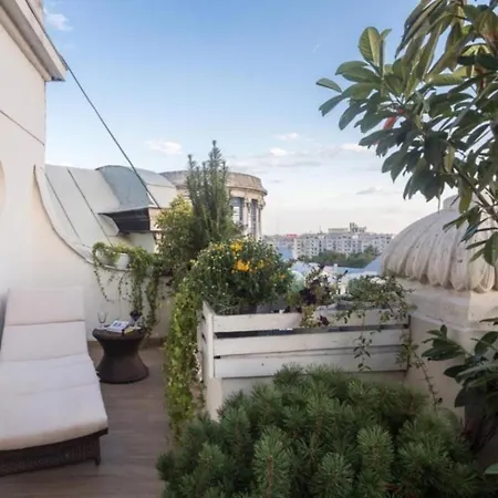 Oasis Penthouse On Calea Victoriei Bucareste