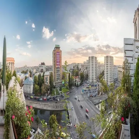 Oasis Penthouse On Calea Victoriei * Bukurešť