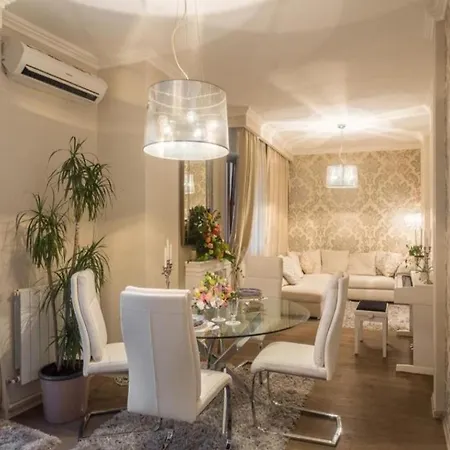 Oasis Penthouse On Calea Victoriei Appartement