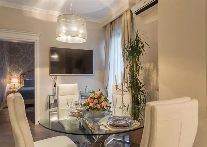 Апартаменти Oasis Penthouse On Calea Victoriei Бухарест